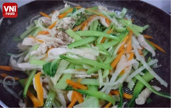 鶏胸肉と野菜の炒め-0